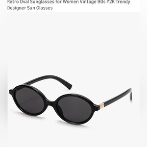 Greyemor Designer Black Oval Women's Sunglasses NWT